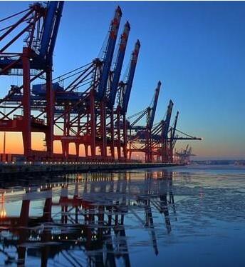 与上海进口代理公司合作对企业有哪些益处